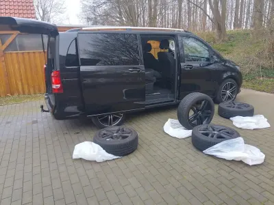 Gebraucht Mercedes V250 190 PS (139 kW) 2016 Schwarz Van / Kleinbus