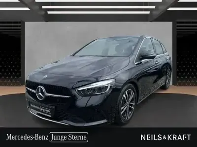 Gebraucht Mercedes B200 Progressive 163 PS (119 kW) 2025 Metalliclack kosmosschwarz Kleinwagen