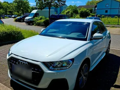Gebraucht Audi A1 Sportback S-Line 116 PS (85 kW) 2019 Weiß Kleinwagen