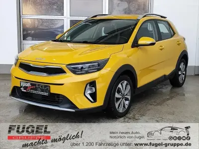 Gebraucht Kia Stonic Vision 101 PS (74 kW) 2022 Floridagelb met. SUV