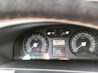 Gebraucht Renault Laguna II 112 PS (82 kW) 2006 Silber Limousine