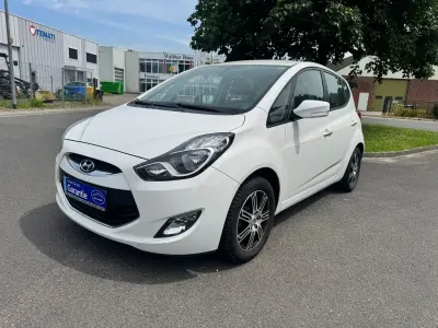 Gebraucht Hyundai ix20 Classic 90 PS (66 kW) 2012 Weiß Kleinwagen