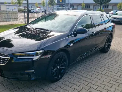 Gebraucht Opel Insignia 174 PS (127 kW) 2020 Schwarz Kombi