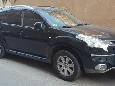 Gebraucht Citroën C-Crosser Exclusive 156 PS (114 kW) 2010 Schwarz SUV