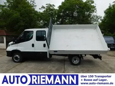 Gebraucht Iveco Daily 175 PS (128 kW) 2024 Farbe: sonstige Van