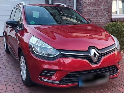 Gebraucht Renault Clio IV LIMITED 73 PS (53 kW) 2017 Rot Kleinwagen