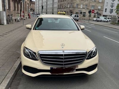 Mercedes E220