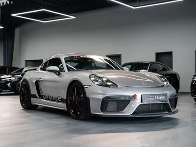 Porsche Cayman GT4