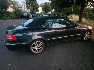 Gebraucht Mercedes CLK200 163 PS (119 kW) 2004 Andere farben Cabrio