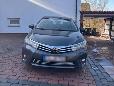 Gebraucht Toyota Corolla Hybrid 150 PS (110 kW) 2016 Grau Limousine