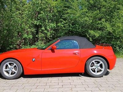 Second-hand BMW Z4 150 CP (110 kW) 2006 Roșu Cabrio
