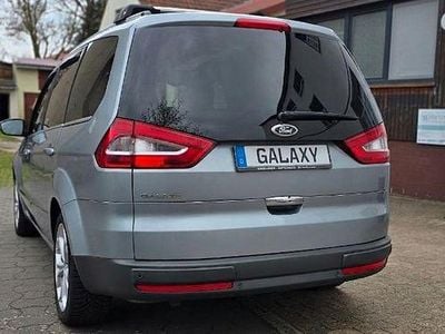 Gebraucht Ford Galaxy Titanium 200 PS (147 kW) 2011 Silber Van / Kleinbus