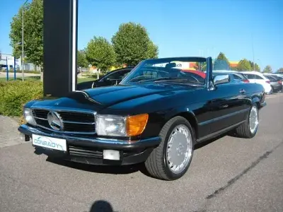 Używany Mercedes 560 227 KM (166 kW) 1987 Czarny Kabriolet