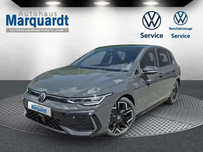 Neu VW Golf VIII R-line 150 PS (110 kW) 2026 Grau Limousine