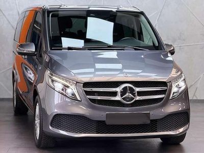 Usata Mercedes V250 Avantgarde 190 CV (139 kW) 2020 Grigio Monovolume