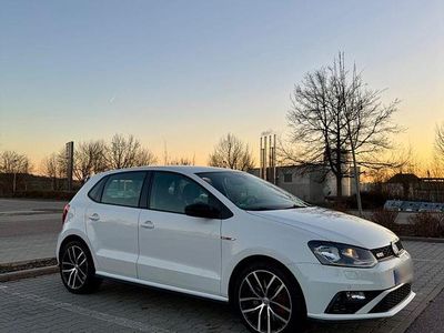 Second-hand VW Polo GTI 192 CP (141 kW) 2015 Alb Hatchback