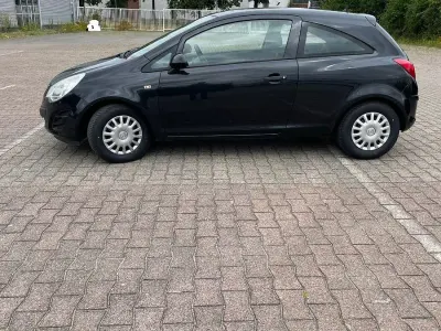 Gebraucht Opel Corsa 69 PS (50 kW) 2012 Schwarz Kleinwagen