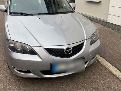 Używany Mazda 3 105 KM (77 kW) 2005 Niebieski Sedan/Limuzyna