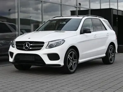 Gebraucht Mercedes GLE350 AMG line 258 PS (189 kW) 2017 Polarweiss  unilack SUV