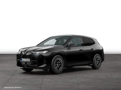Second-hand BMW iX M Sport 400 kW (544 CP) 2025 Negru SUV