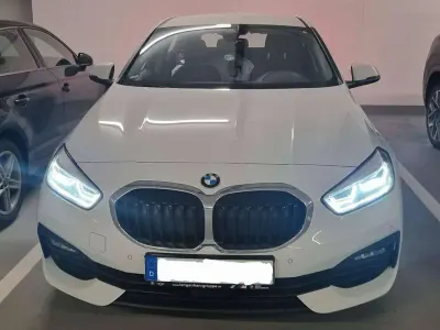 Gebraucht BMW 118 Advantage 140 PS (102 kW) 2020 Weiß Kleinwagen