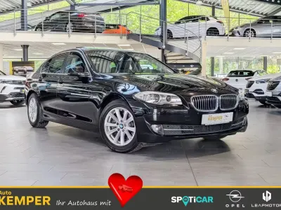 Gebraucht BMW 520 184 PS (135 kW) 2013 Schwarz Limousine