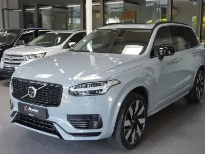 Gebraucht Volvo XC90 Plus 455 PS (334 kW) 2024 Vapour grey / metallic SUV