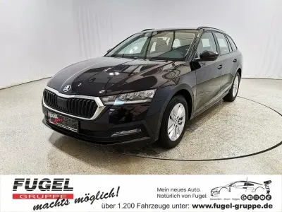 Gebraucht Skoda Octavia Ambition 150 PS (110 kW) 2022 Schwarzmagic perleffekt Kombi