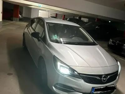 Gebraucht Opel Astra 131 PS (96 kW) 2020 Silber Limousine
