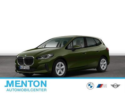 Grün Gebraucht 2025 BMW 220 Active Tourer Van / Kleinbus | 34.072 € (Superpreis)