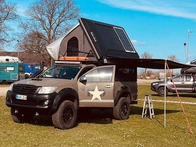 Gebraucht Toyota HiLux 144 PS (105 kW) 2014 Grün Pickup