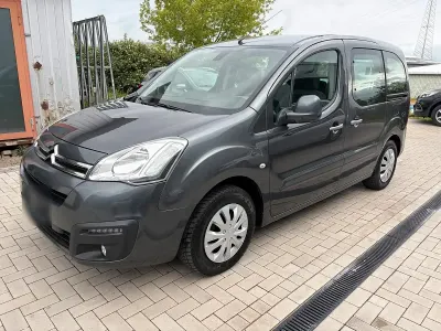 Gebraucht Citroën Berlingo 120 PS (88 kW) 2015 Blau Van / Kleinbus