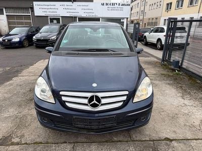 Usata Mercedes B200 136 CV (100 kW) 2008 Blu Monovolume