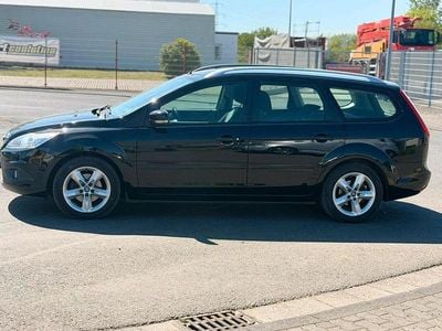 Second-hand Ford Focus 101 CP (74 kW) 2011 Negru Break