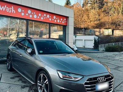 Gebraucht Audi A4 Advanced 190 PS (139 kW) 2020 Grau Kombi