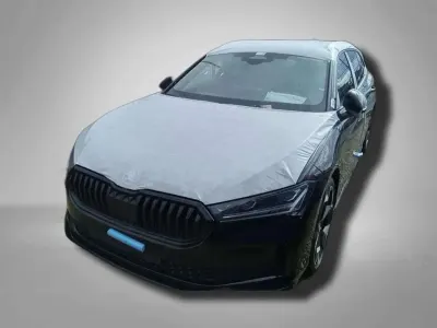 Gebraucht Skoda Superb SportLine 193 PS (141 kW) 2026 Onyxschwarz metallic Kombi