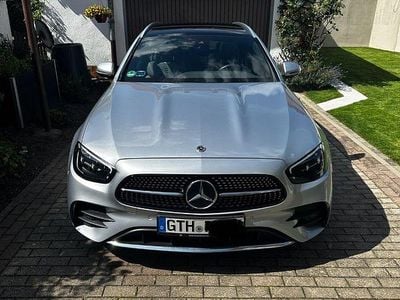 Mercedes E200