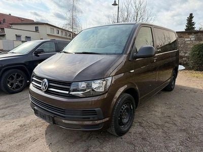 Usata VW T6 Trendline 150 CV (110 kW) 2016 Marrone Furgone