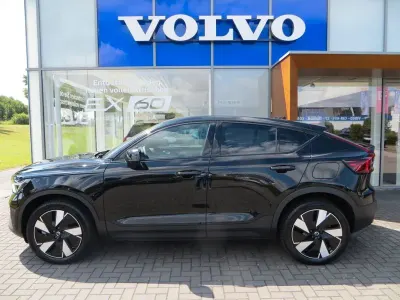 Gebraucht Volvo C40 Ultimate 185 kW (252 PS) 2023 Schwarz SUV