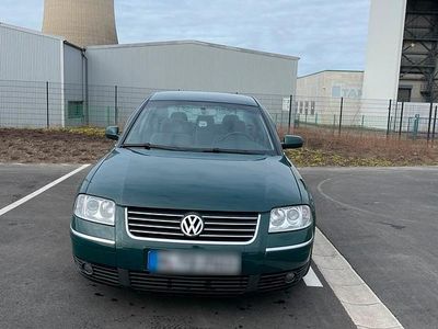 Gebraucht VW Passat 163 PS (119 kW) 2003 Grün Limousine