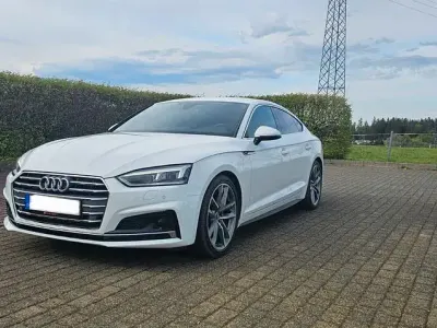 Używany Audi A5 Sportback Ambiente 190 KM (139 kW) 2019 Biały Hatchback