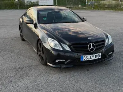 Gebraucht Mercedes E220