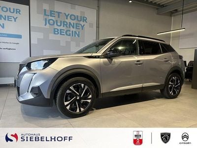 Gebraucht Peugeot e-2008 Allure 100 kW (136 PS) 2022 Artense silber SUV