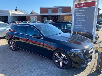 Usata Mercedes C300 258 CV (189 kW) 2022 Nero Station wagon
