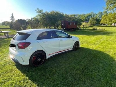 Mercedes A45 AMG