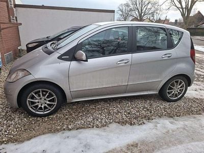 Gebraucht Mercedes A180 Avantgarde 110 PS (80 kW) 2011 Silber Limousine