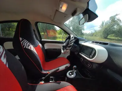 Gebraucht Renault Twingo Intens 60 kW (82 PS) 2022 Schwarz Kleinwagen