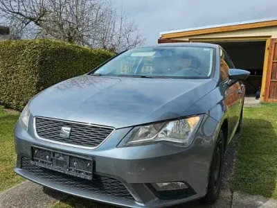 Gebraucht Seat Leon 105 PS (77 kW) 2014 Grau Limousine