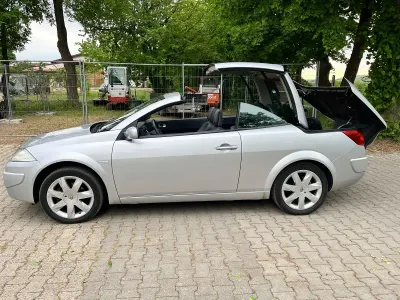 Gebraucht Renault Mégane Cabriolet Privilege 131 PS (96 kW) 2008 Silber Cabrio