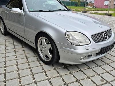 Mercedes SLK320